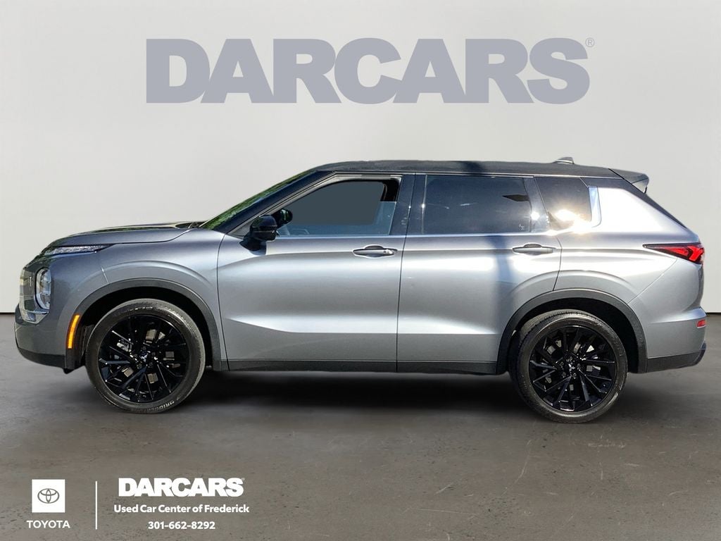 2022 Mitsubishi Outlander Black Edition