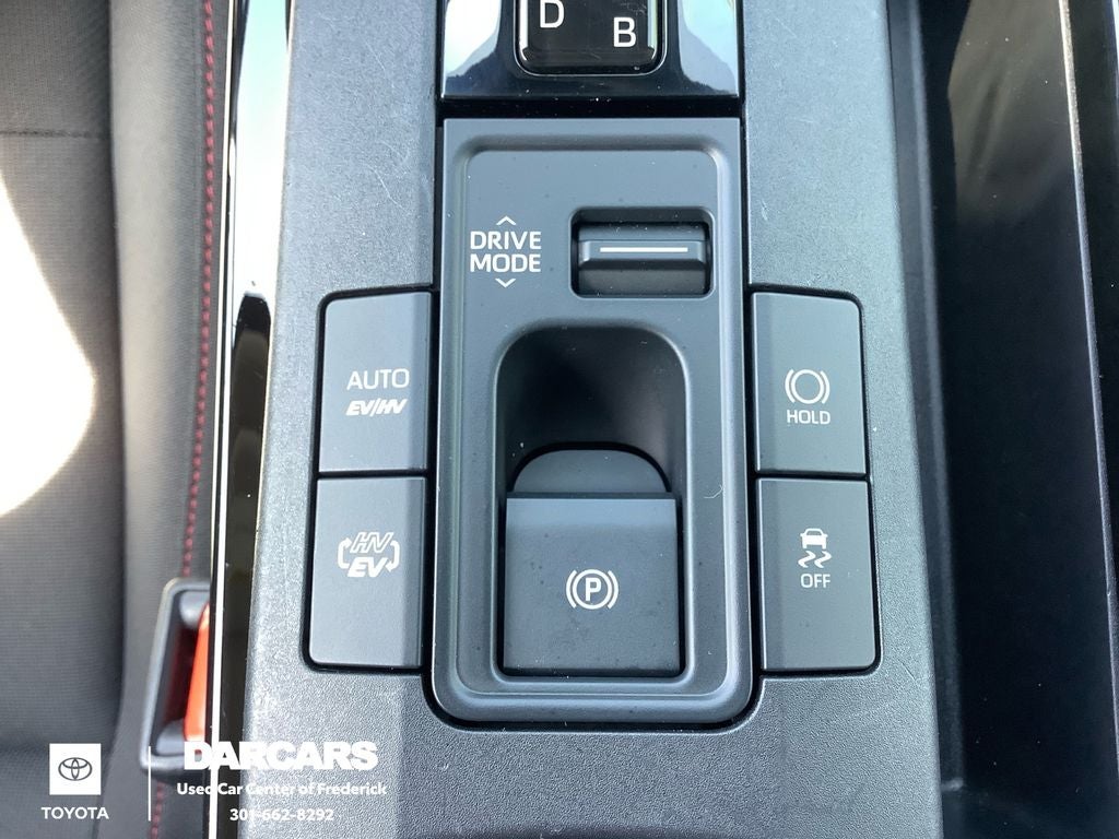 2026 Toyota Prius Plug-In Hybrid SE