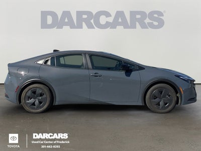 2026 Toyota Prius Plug-In Hybrid SE