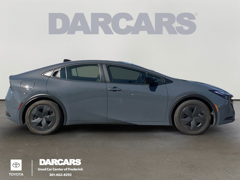 2026 Toyota Prius Plug-In Hybrid SE