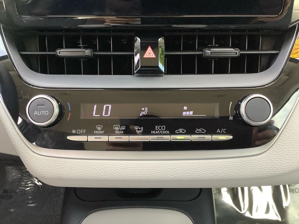 2025 Toyota Corolla Hybrid LE