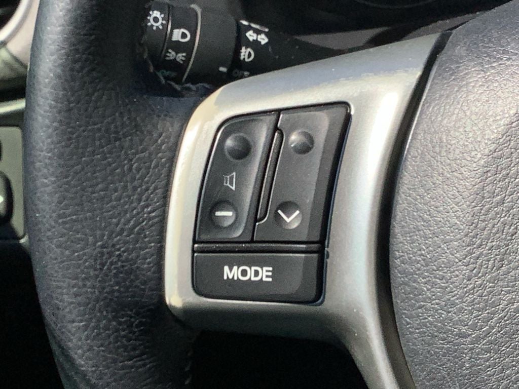 2012 Toyota Yaris SE