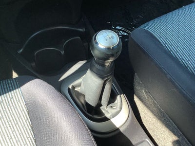 2012 Toyota Yaris SE