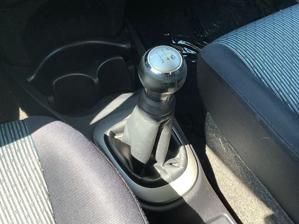 2012 Toyota Yaris SE