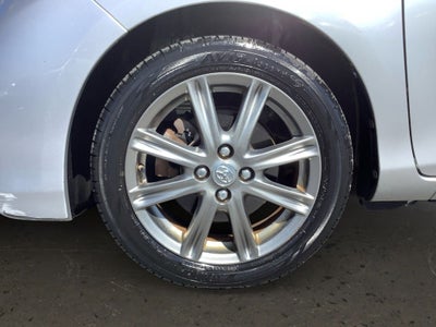 2012 Toyota Yaris SE