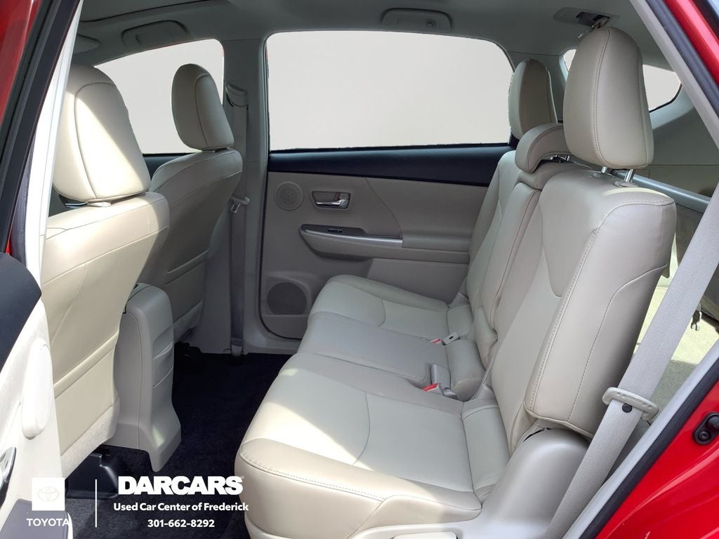 2015 Toyota Prius v Two