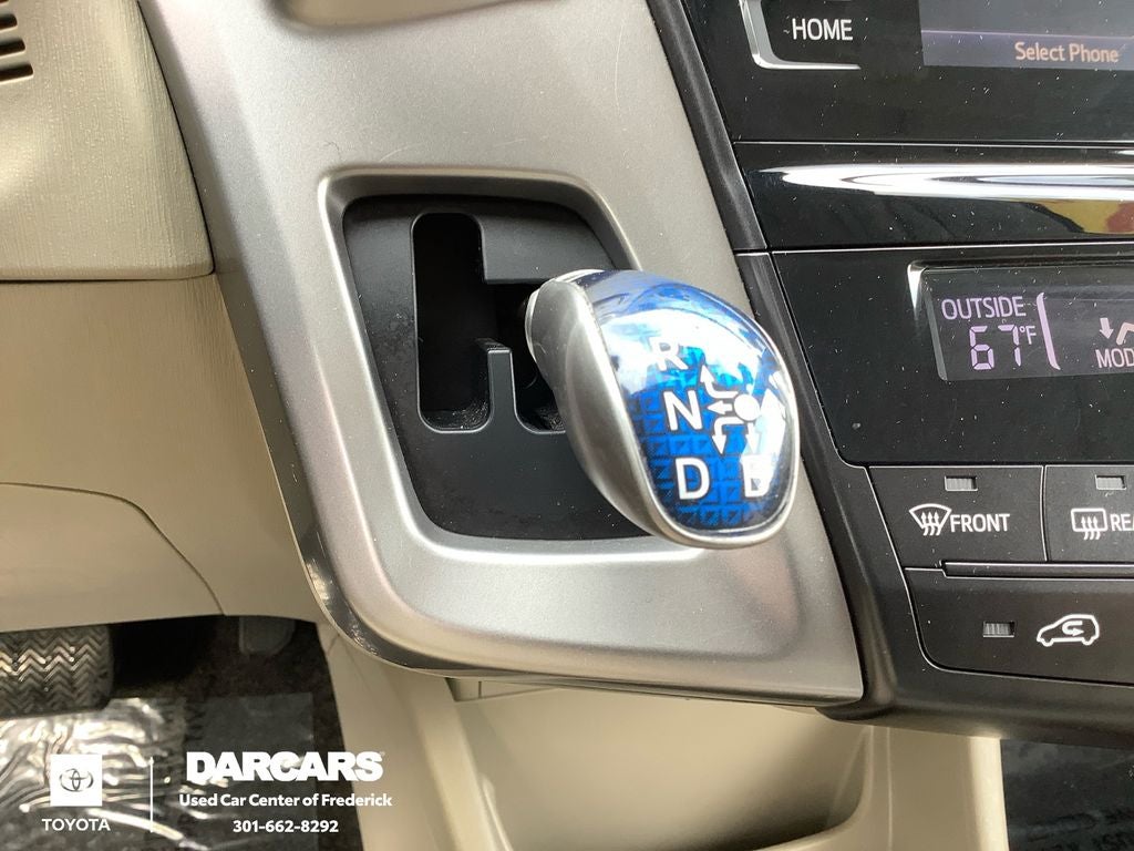 2015 Toyota Prius v Two