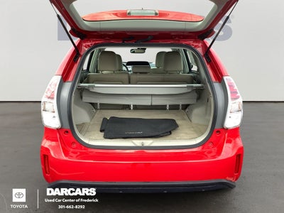 2015 Toyota Prius v Two