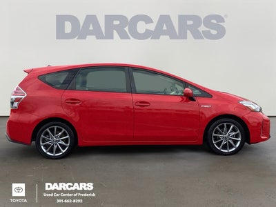 2015 Toyota Prius v Two