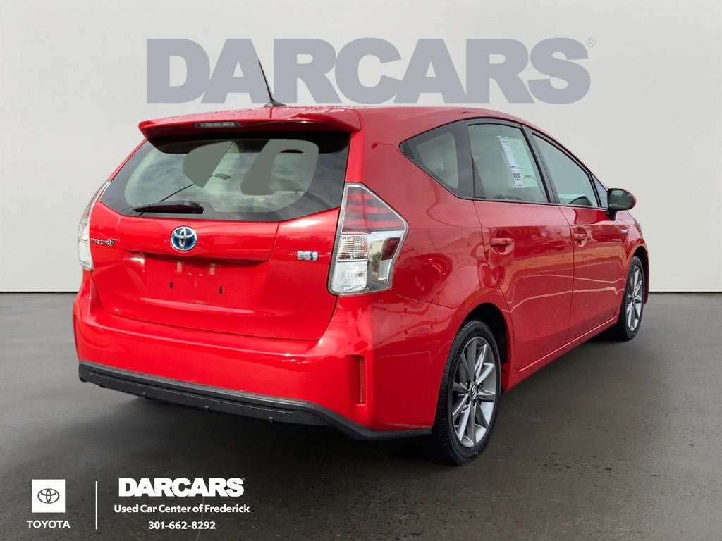 2015 Toyota Prius v Two