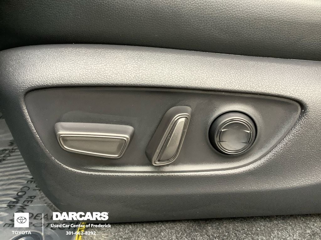 2025 Toyota Land Cruiser Premium Pkg