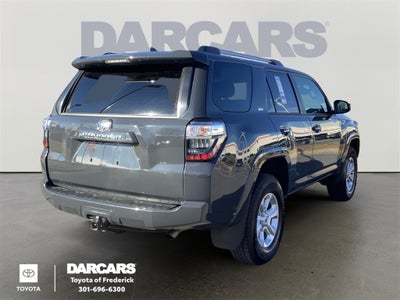 2024 Toyota 4Runner W/3rd row seat SR5