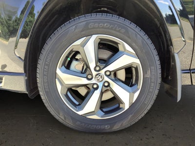 2024 Toyota RAV4 Prime SE