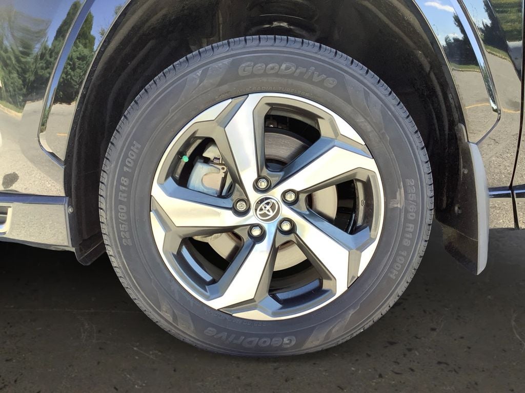 2024 Toyota RAV4 Prime SE