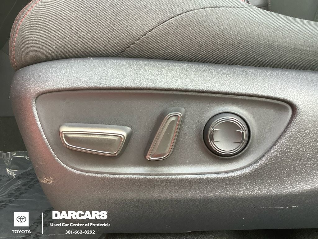 2024 Toyota RAV4 Prime SE