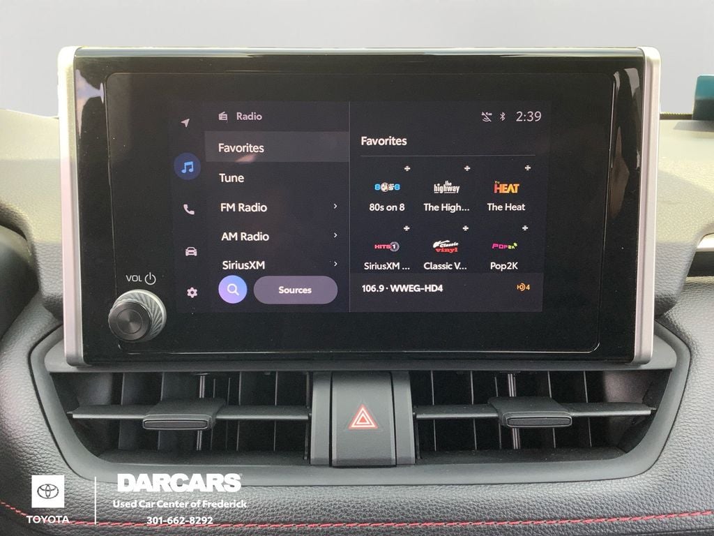 2024 Toyota RAV4 Prime SE