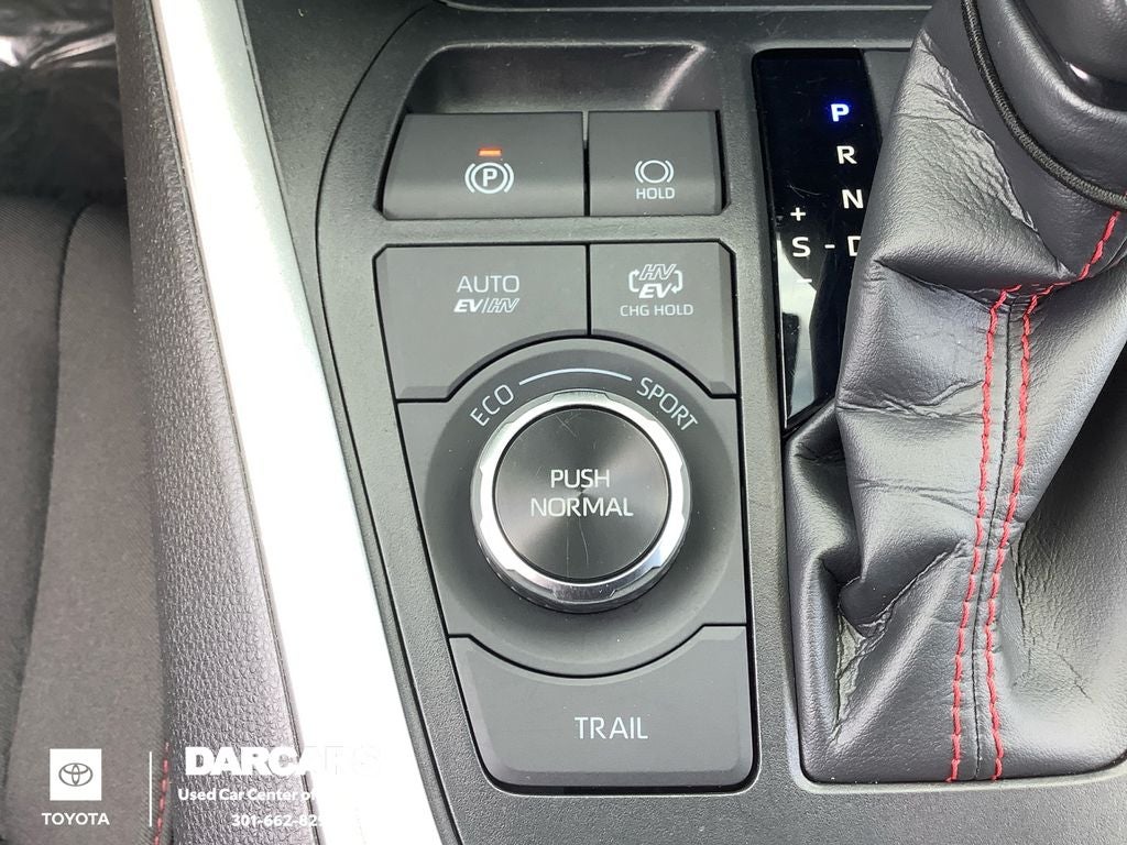 2024 Toyota RAV4 Prime SE