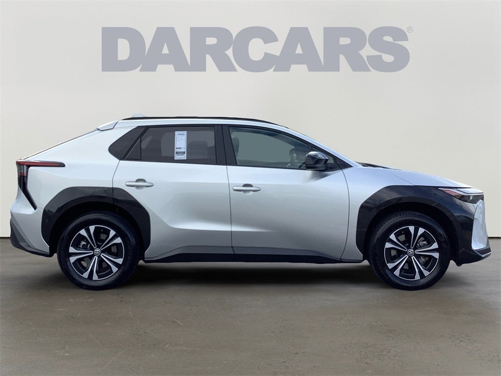 2024 Toyota bZ4X XLE PREMIUM PLUS PKG 1 OWNER